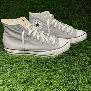 CHUCK TAYLOR ALL STAR HI 'WOLF GREY”
